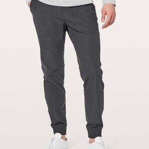 Lululemon ABC Joggers - Obsidian Grey M